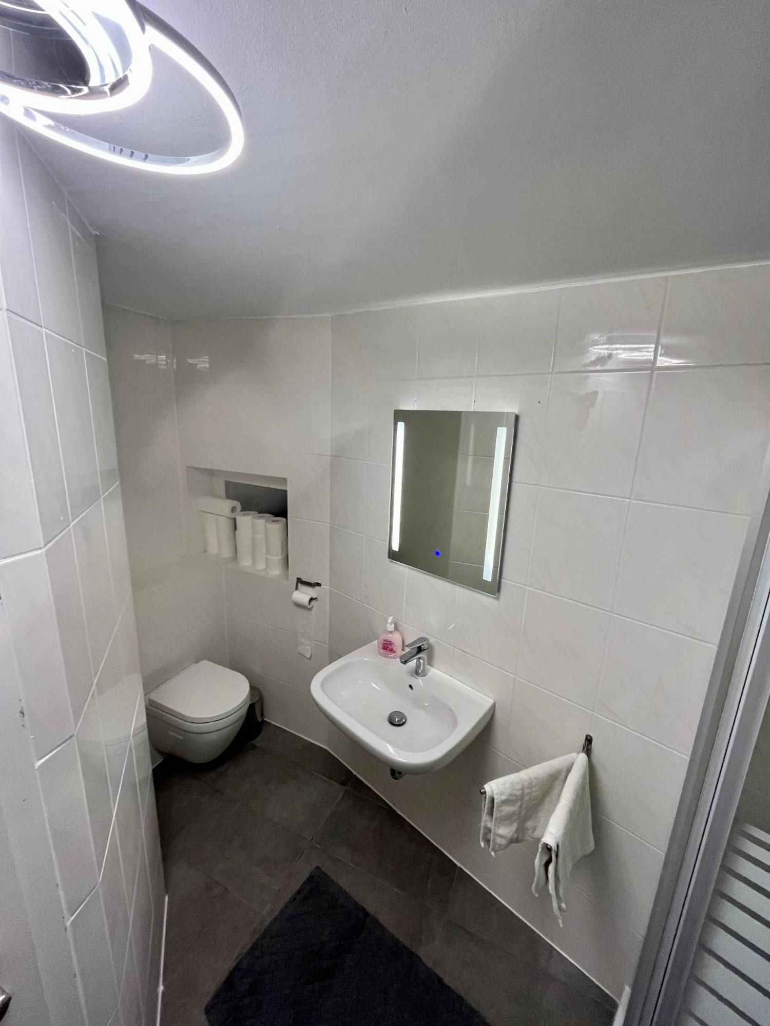 Ferienwohnung Gemuetliches Ferienhaeuschen Neumünster Exterior foto